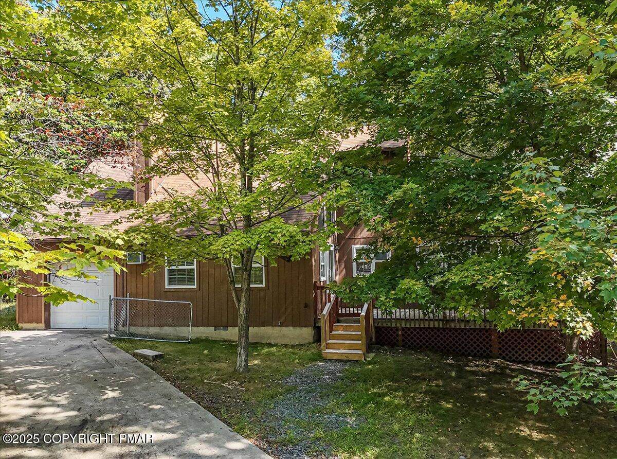 153 Segatti Circle - Photo 1