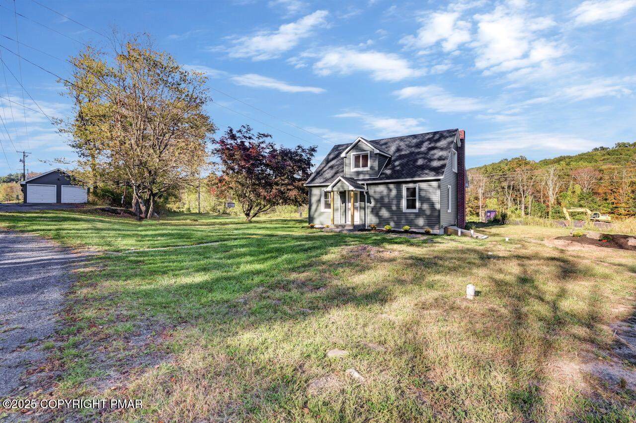 420-426 Scotrun Avenue - Photo 1