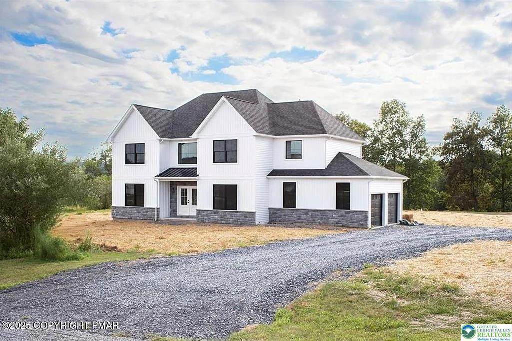 44 Regency - Photo 1