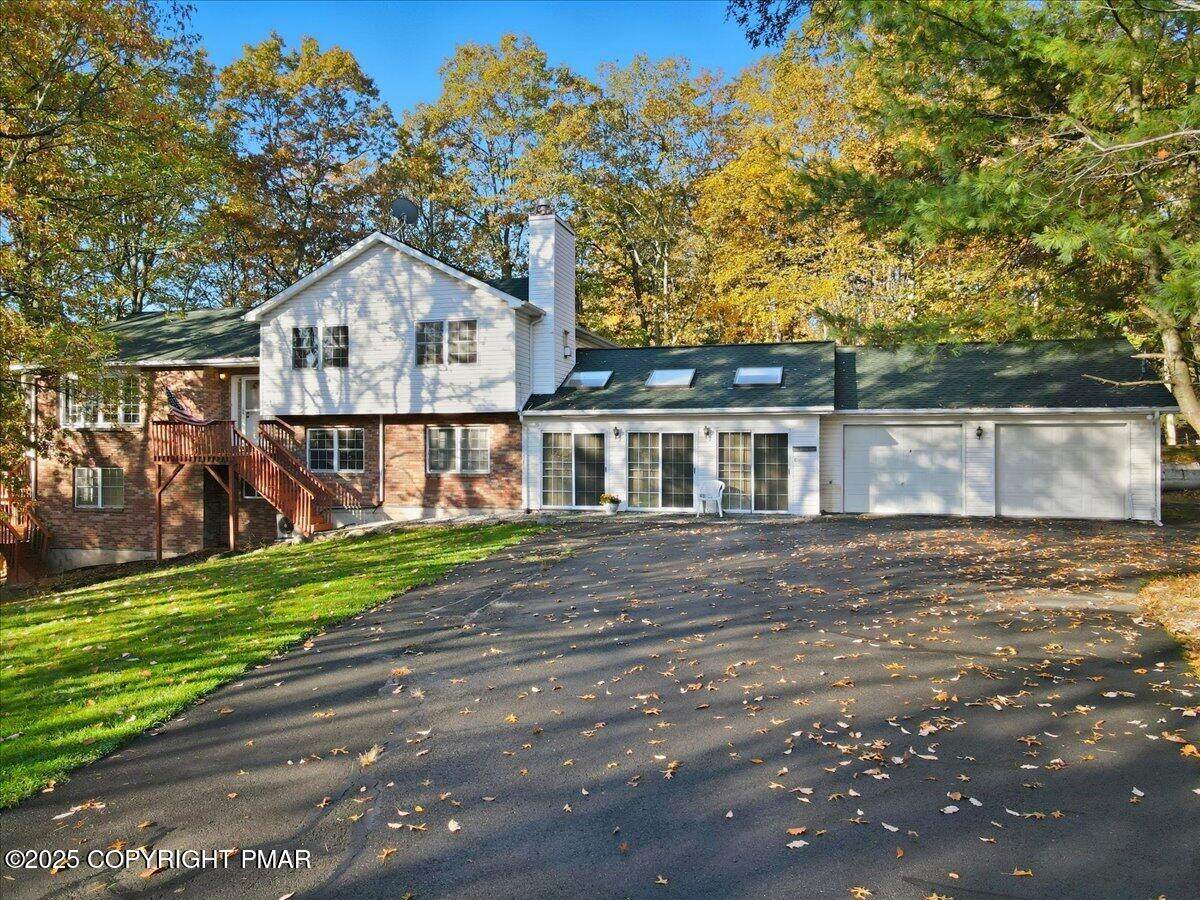 349 Bumblebee - Photo 1