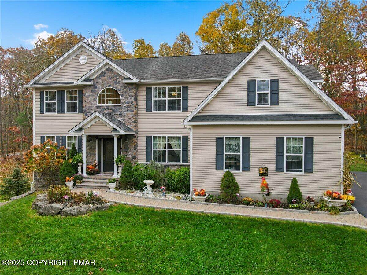 603 Washington Crossing - Photo 1