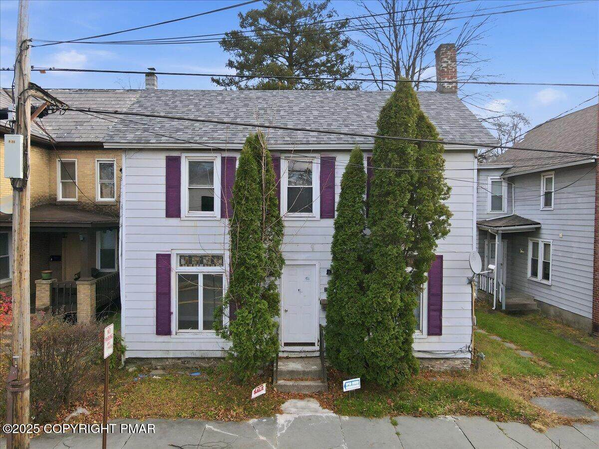 202 Courtland Street - Photo 1