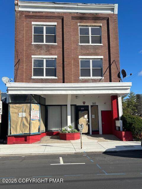 102 S Courtland Street - Photo 1