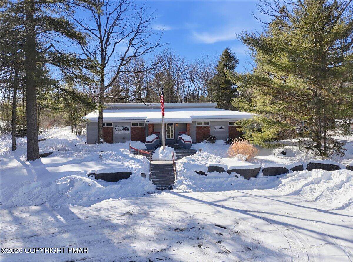 647 Rt 739 - Photo 1