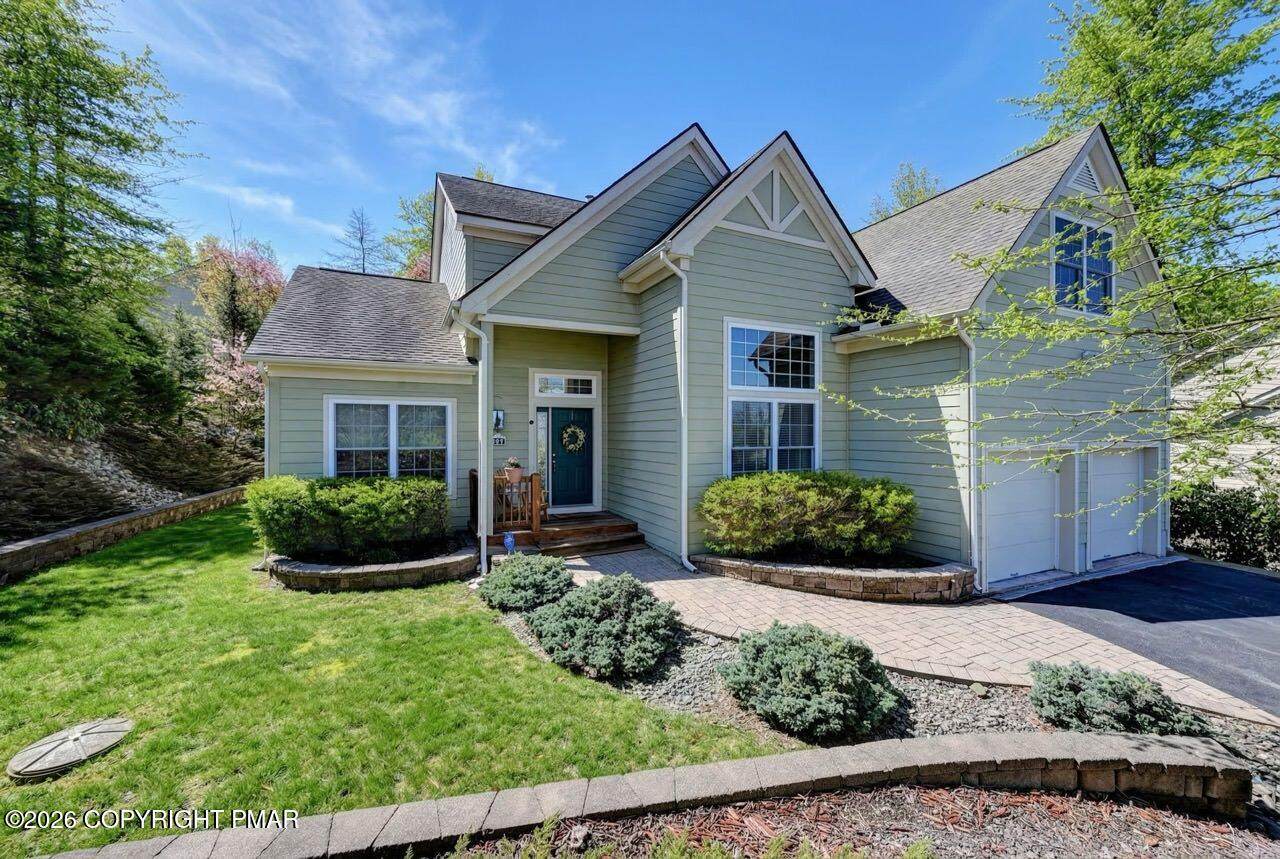 207 Hermit Thrush Road - Photo 1