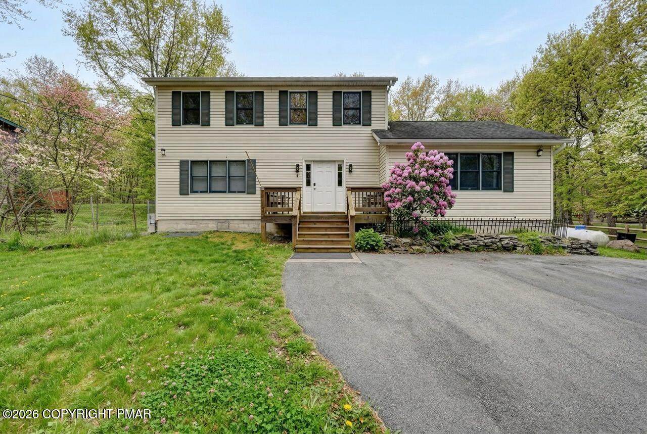 154 Bishop Circle - Photo 1