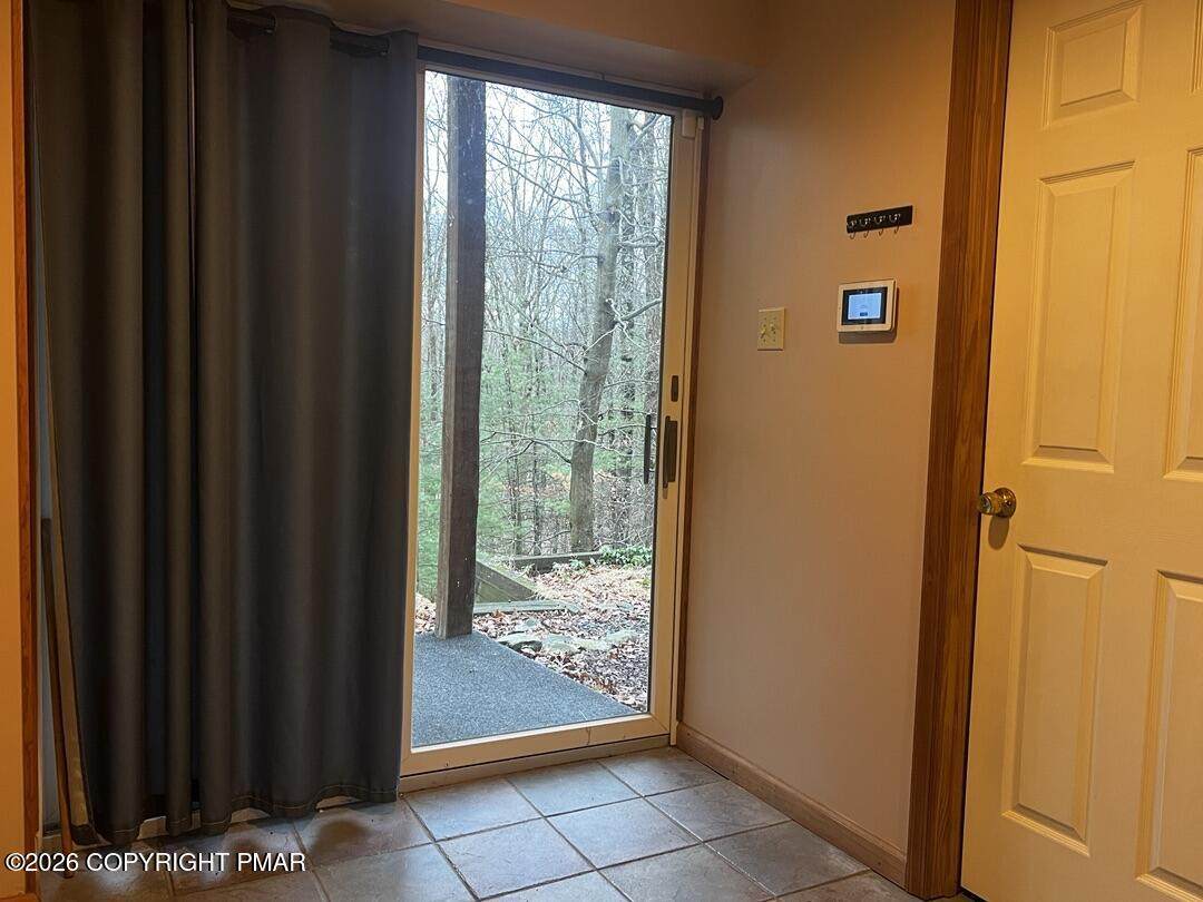 370 Andrews Circle - Photo 1