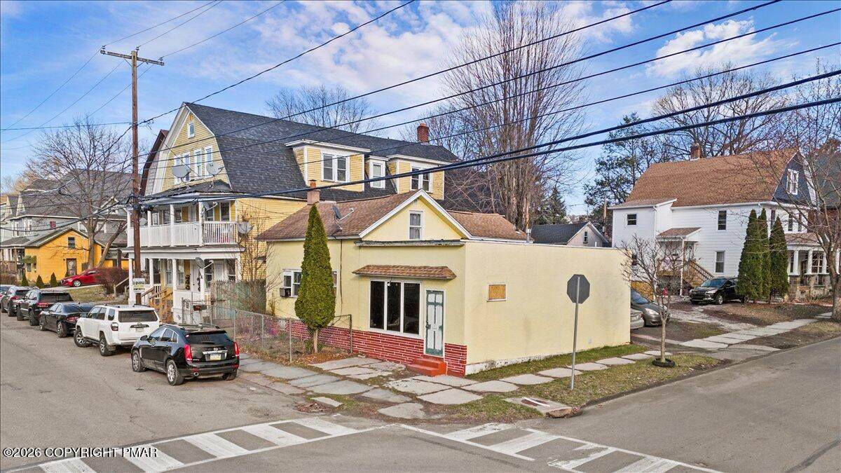 131 Prospect Avenue - Photo 1