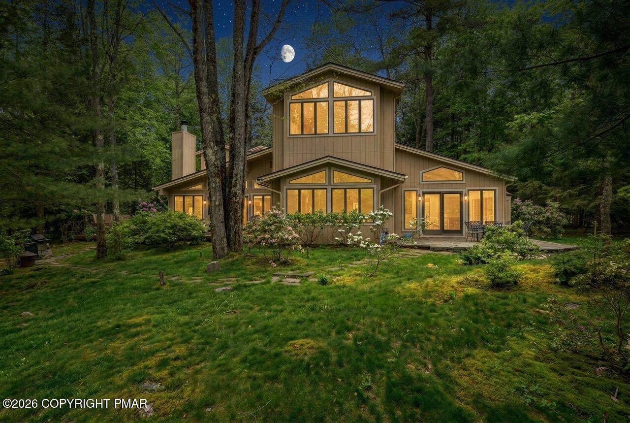 5290 Woodland Avenue - Photo 1