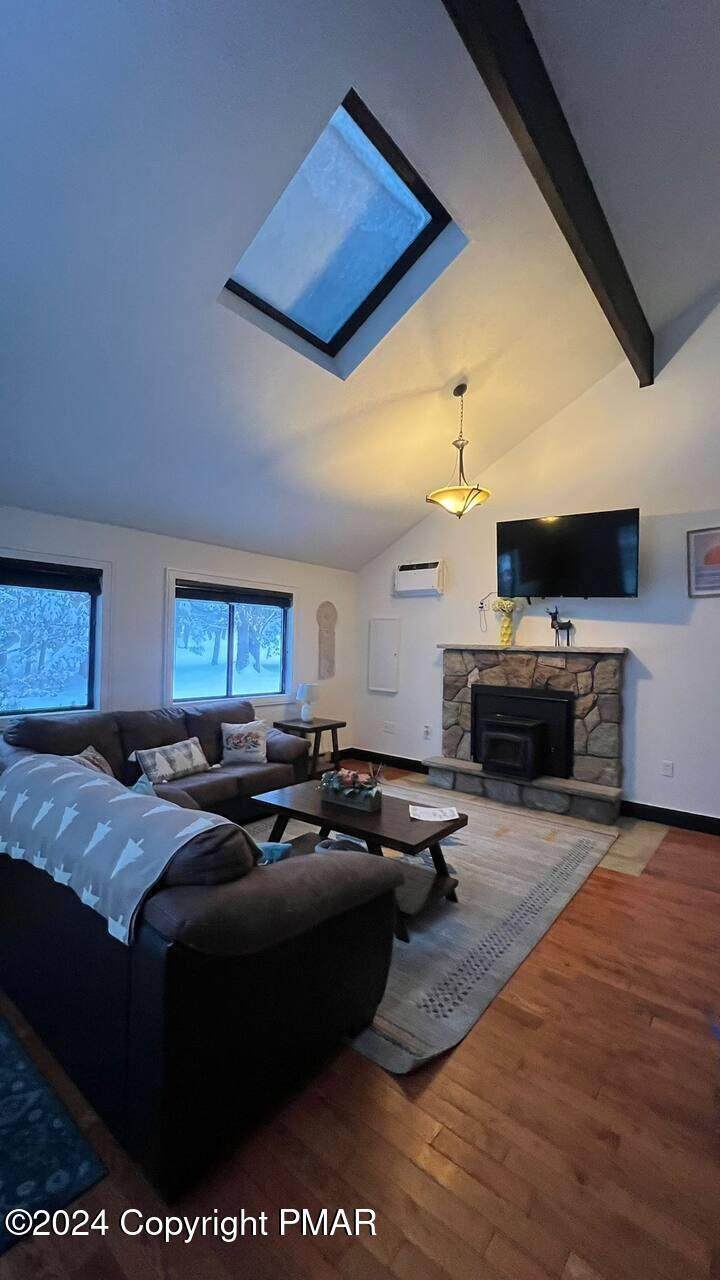 https://bt-photos.global.ssl.fastly.net/pocono/1280_boomver_1_PM-139910-2.jpg
