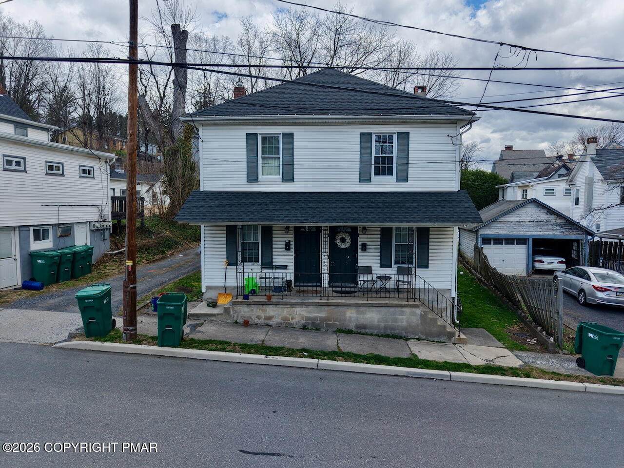 402 8th Street - Photo 1