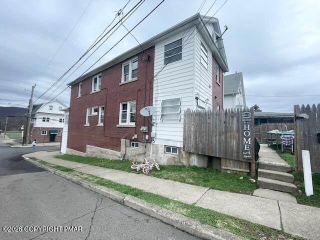 https://bt-photos.global.ssl.fastly.net/pocono/orig_boomver_1_PM-139984-2.jpg