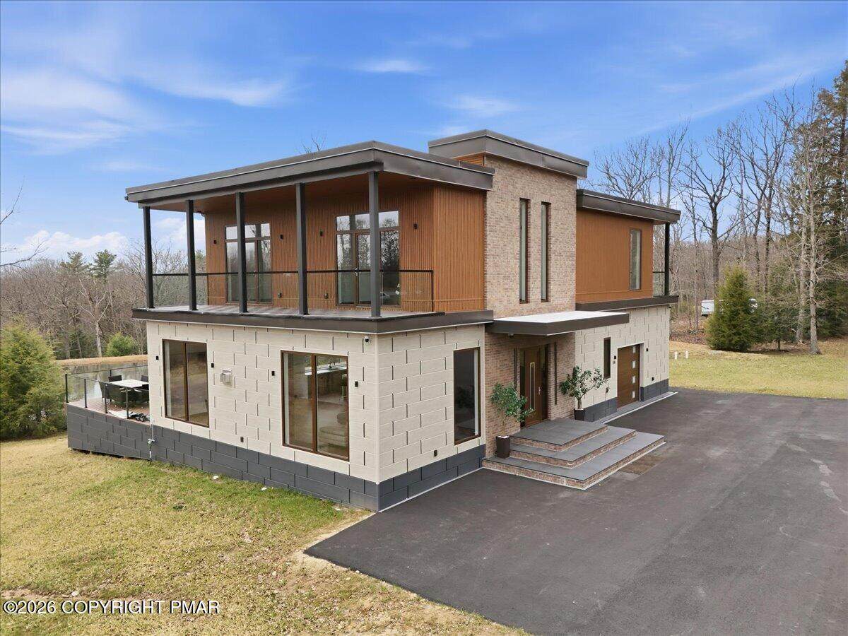 https://bt-photos.global.ssl.fastly.net/pocono/orig_boomver_1_PM-140267-2.jpg
