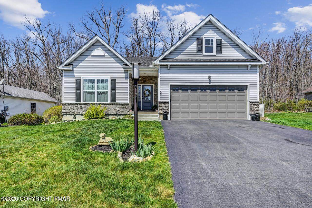 642 Oak Lane - Photo 1