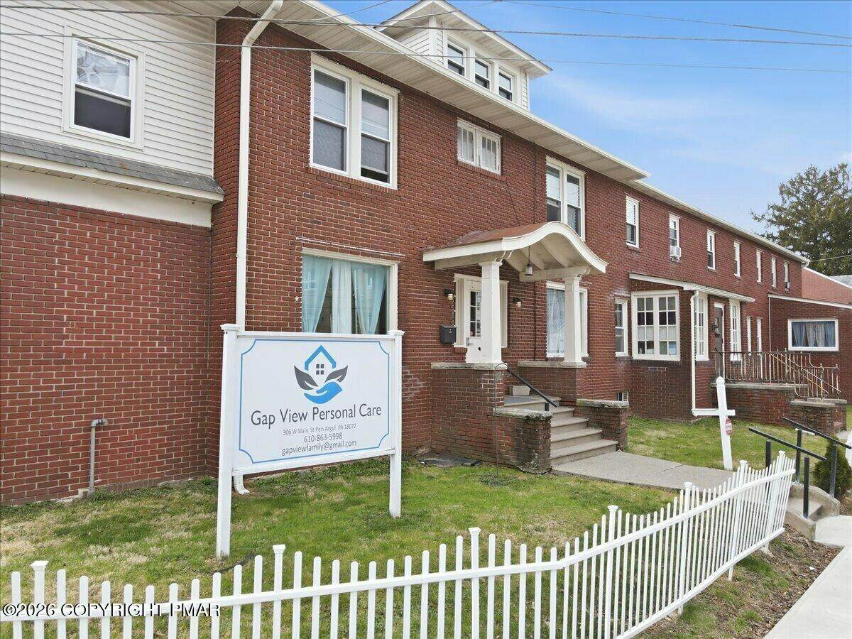 306 Main Street - Photo 1