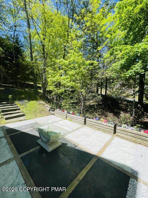 https://bt-photos.global.ssl.fastly.net/pocono/orig_boomver_1_PM-141257-2.jpg