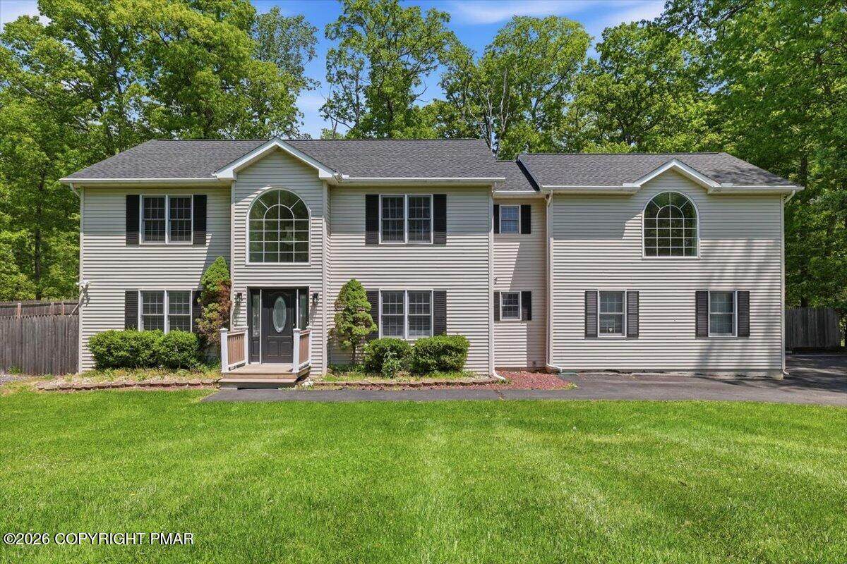 2407 Larkspur Drive - Photo 1