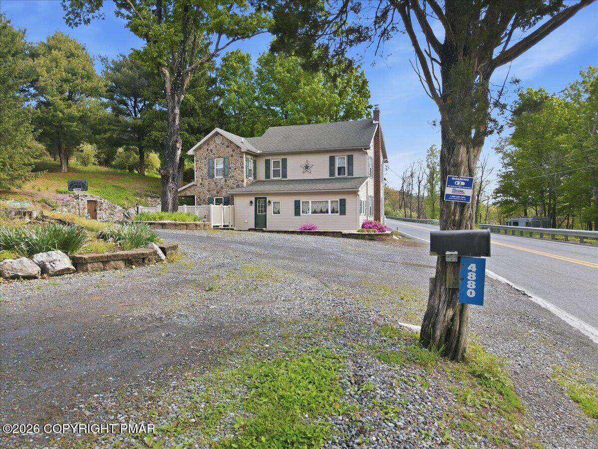 https://bt-photos.global.ssl.fastly.net/pocono/orig_boomver_1_PM-141508-2.jpg