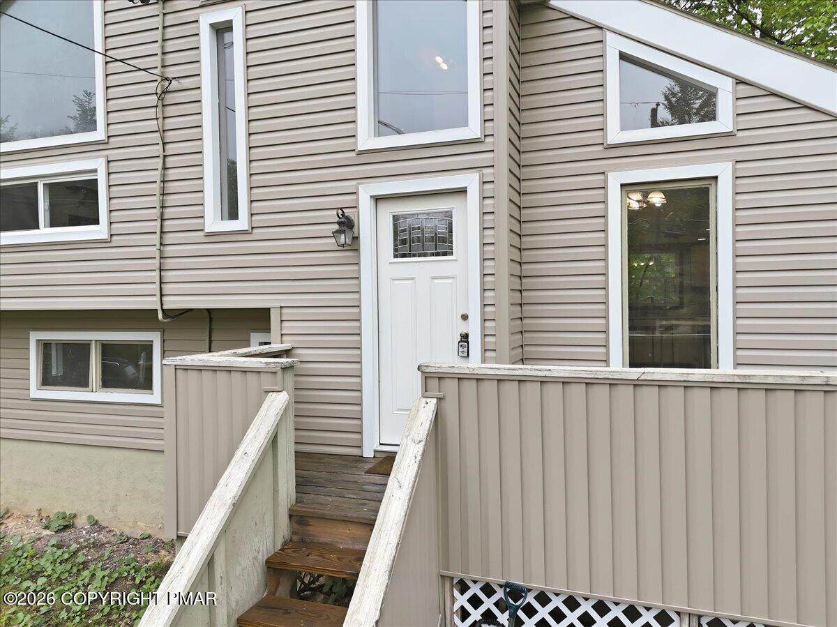 https://bt-photos.global.ssl.fastly.net/pocono/orig_boomver_1_PM-141588-2.jpg