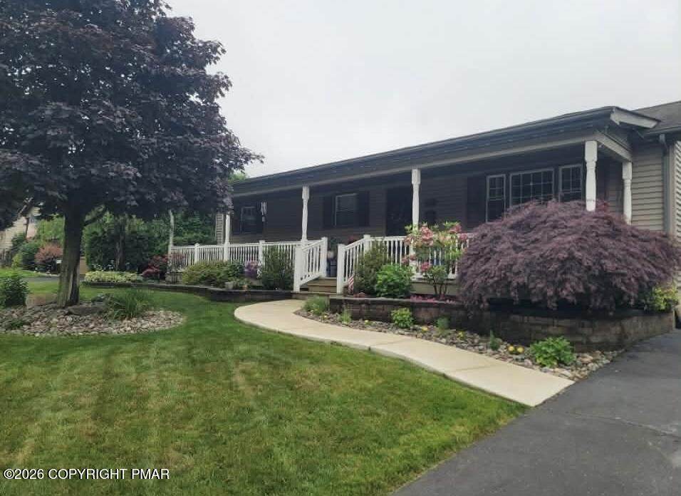 928 North Street - Photo 1