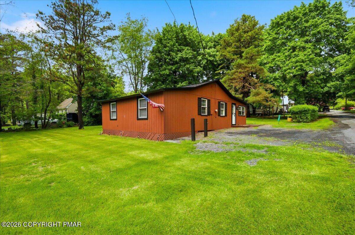 https://bt-photos.global.ssl.fastly.net/pocono/orig_boomver_1_PM-141729-2.jpg