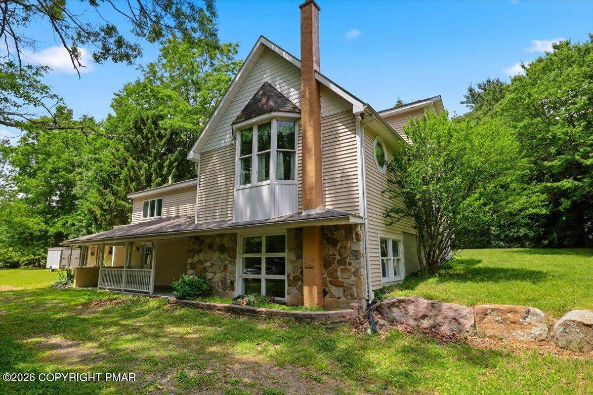 8704 Sherwood Drive - Photo 1