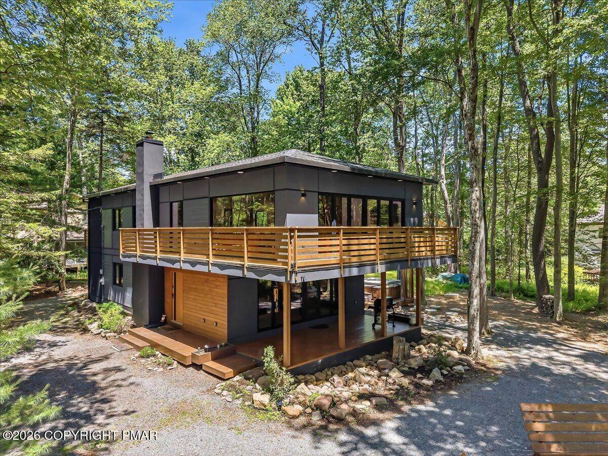 1142 Oakland Place - Photo 1