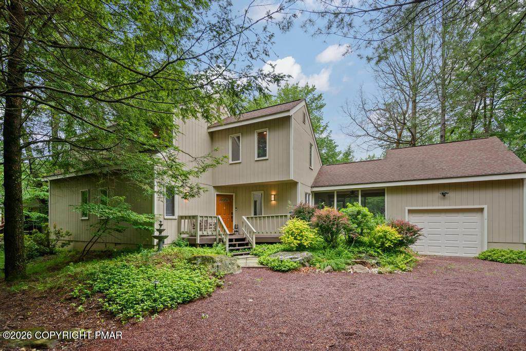 155 Tanglewood Drive - Photo 1