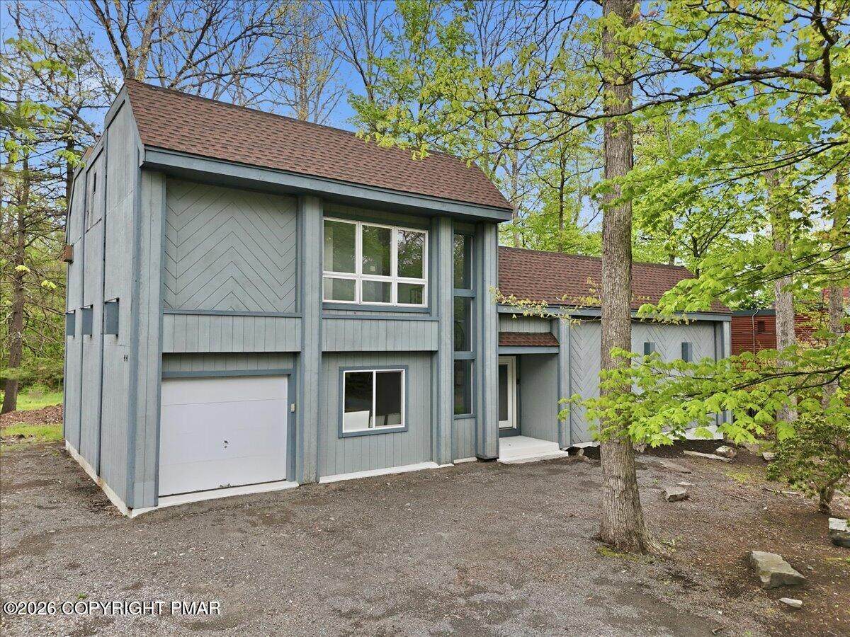 3120 Greenbriar Drive - Photo 1