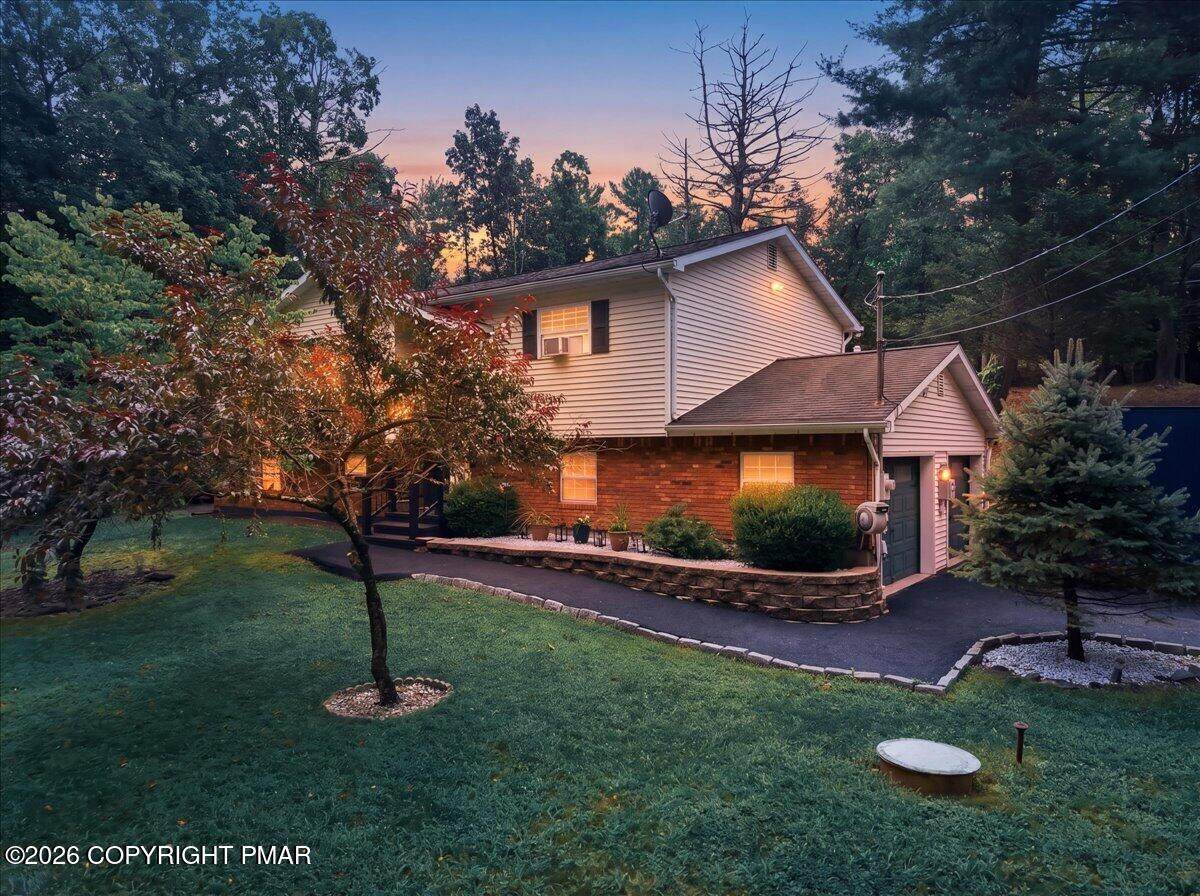 2434 Woodcrest Drive - Photo 1