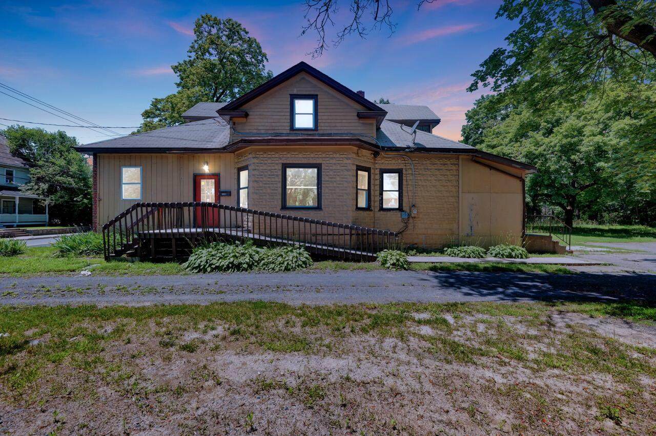 1198 Main Street - Photo 1