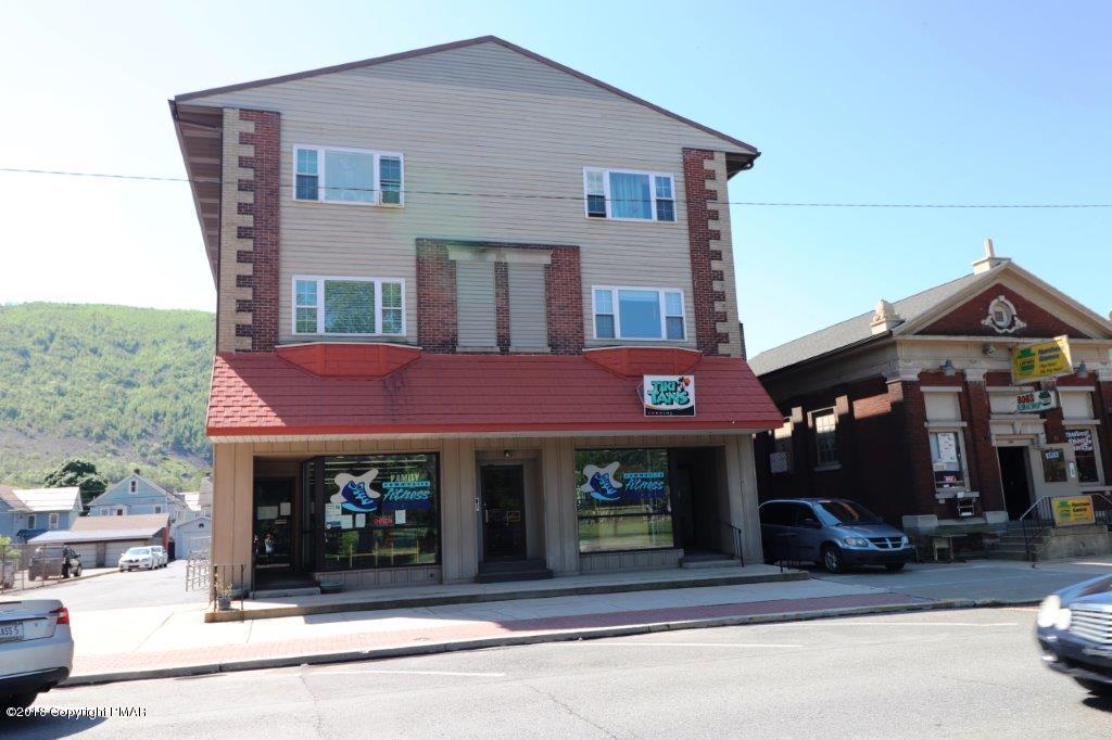 346 Delaware Ave - Photo 1