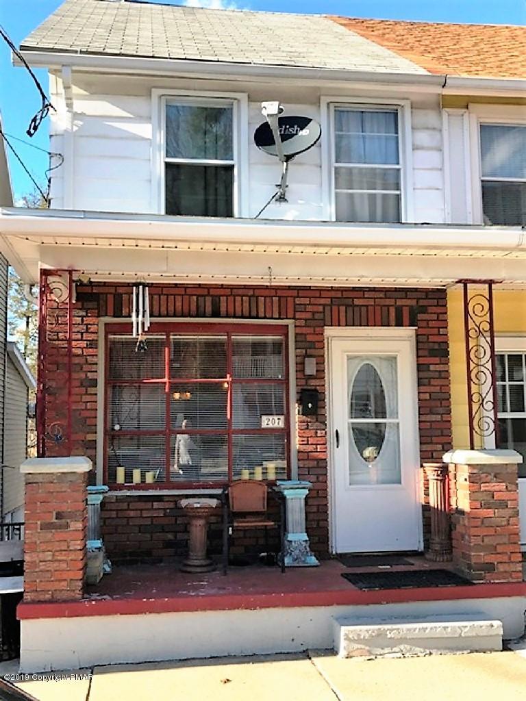 207 High St - Photo 1