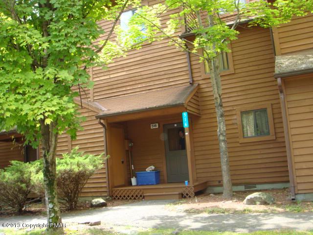 516 Wales Court - Photo 1
