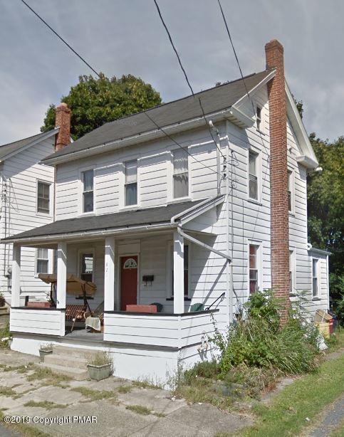 821 Pennsylvania Ave - Photo 1