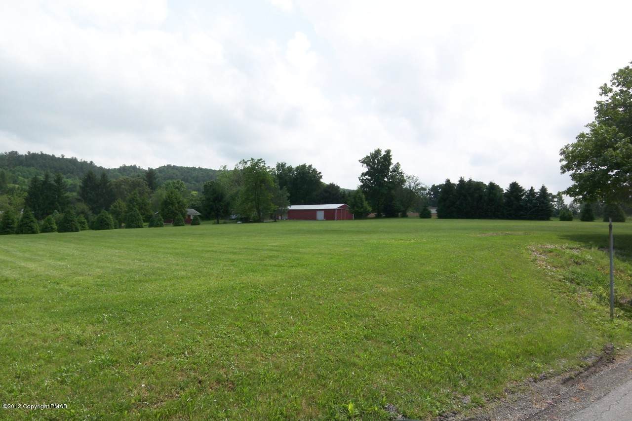 1375 Oak Grove Dr - Photo 1