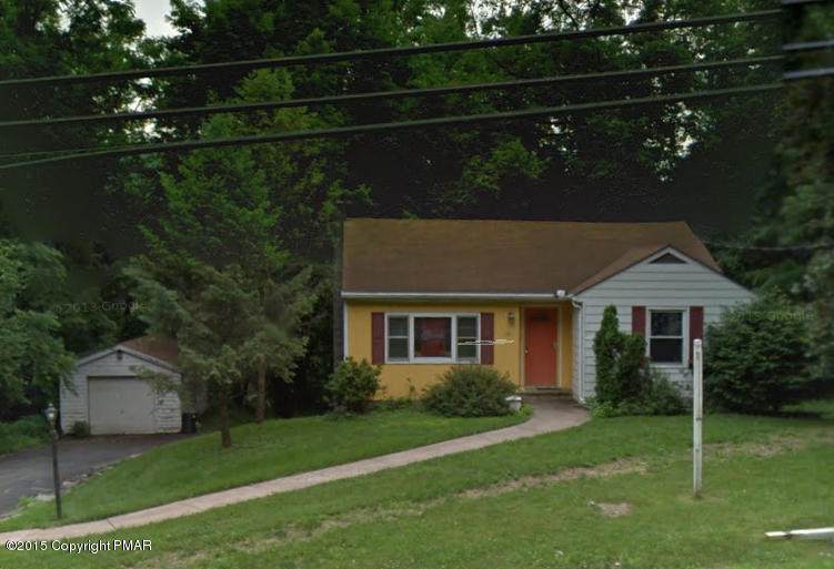 383 Brown St - Photo 1