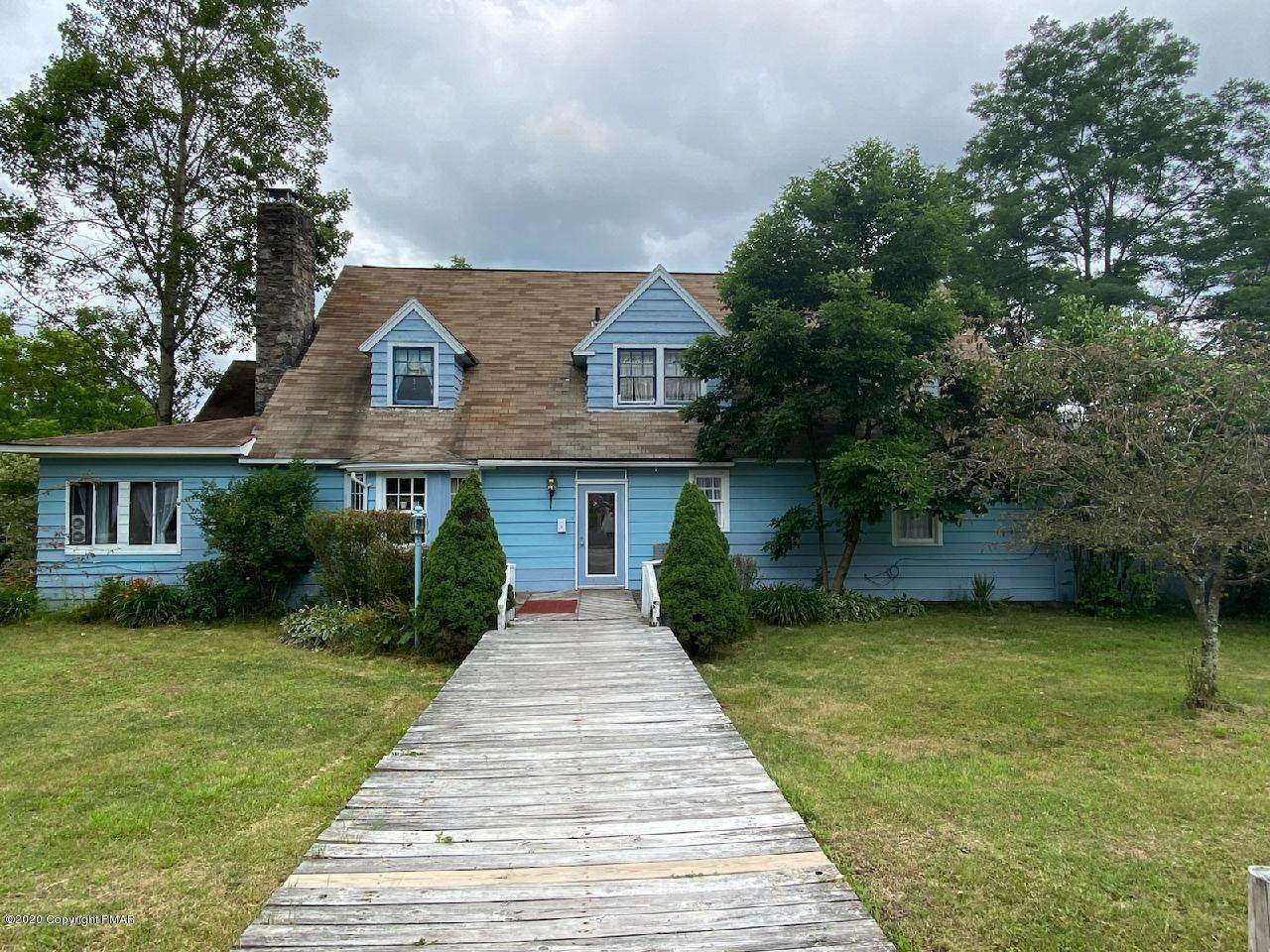 127 Monomonock Rd - Photo 1