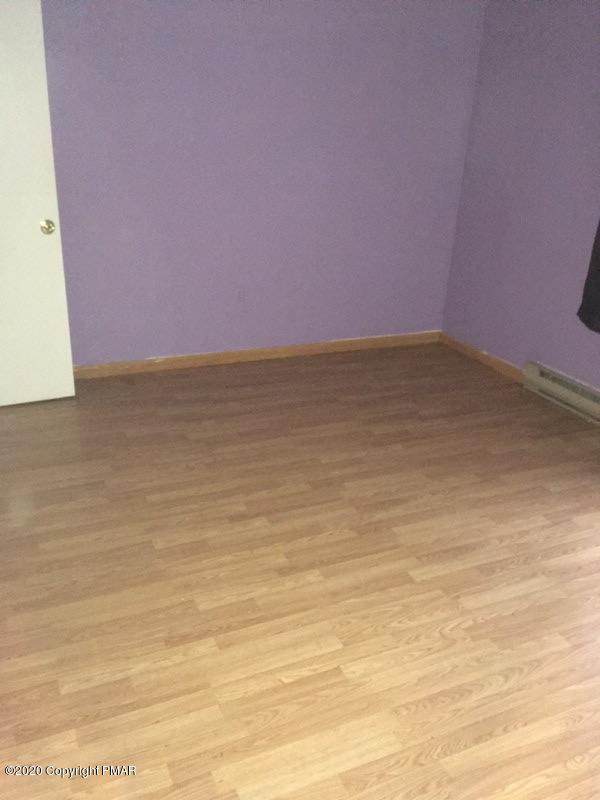 1170 Tree Top Dr - Photo 1