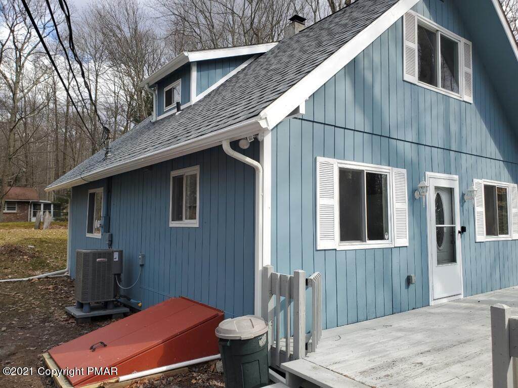 1735 Lake Ln - Photo 1