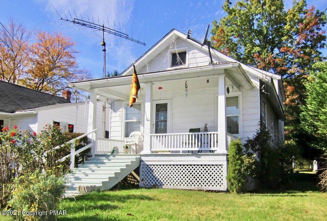 424 Shook Ave - Photo 1