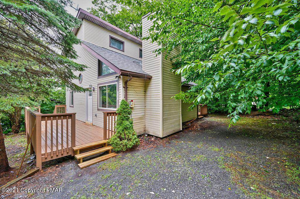 9075 Idlewild Dr - Photo 1