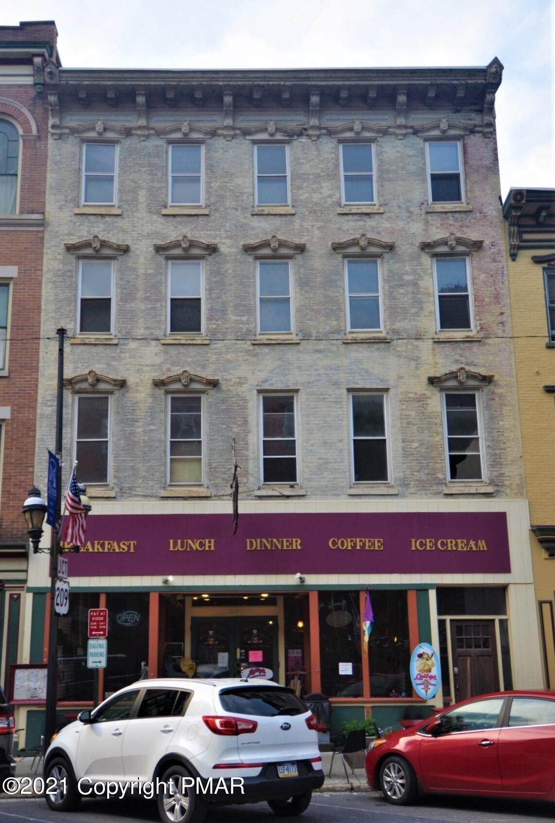 29 Broadway - Photo 1