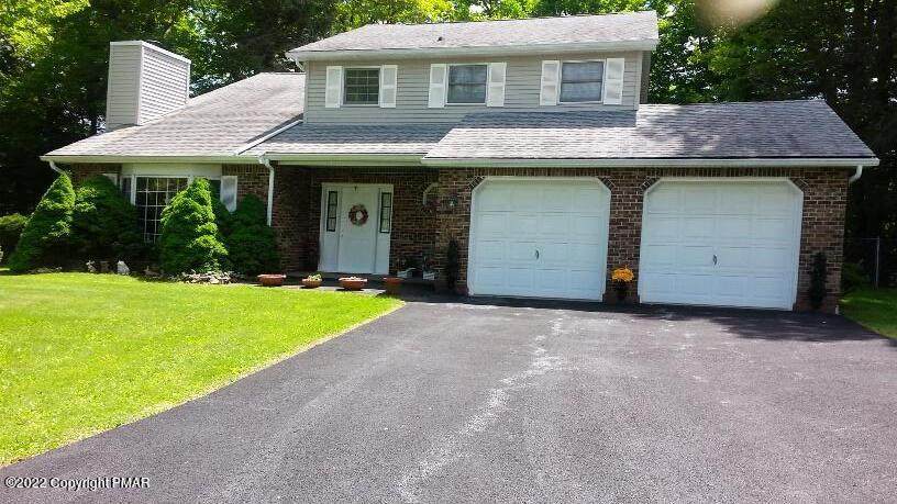 3142 Evergreen Cir - Photo 1