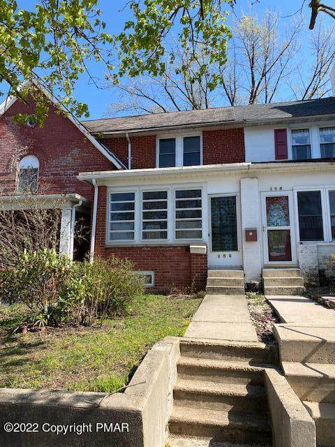 256 Lehigh Ave - Photo 1