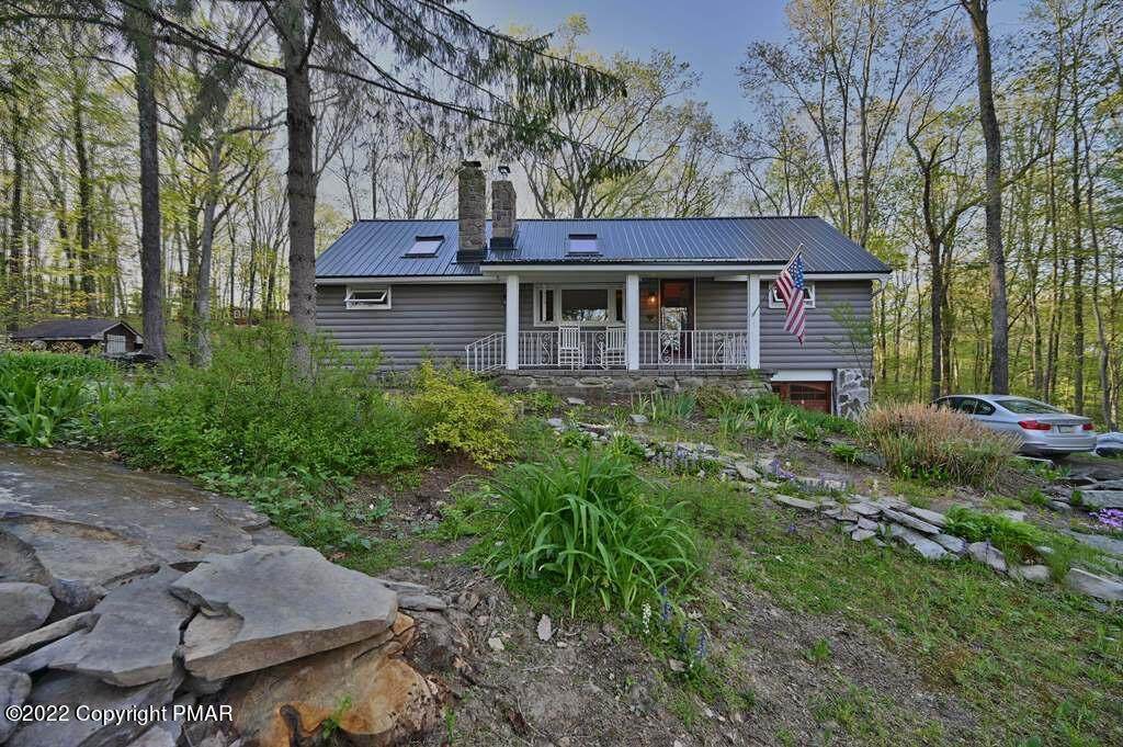 162 Castle Drive - Photo 1
