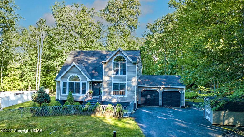 232 Mohican Rd - Photo 1