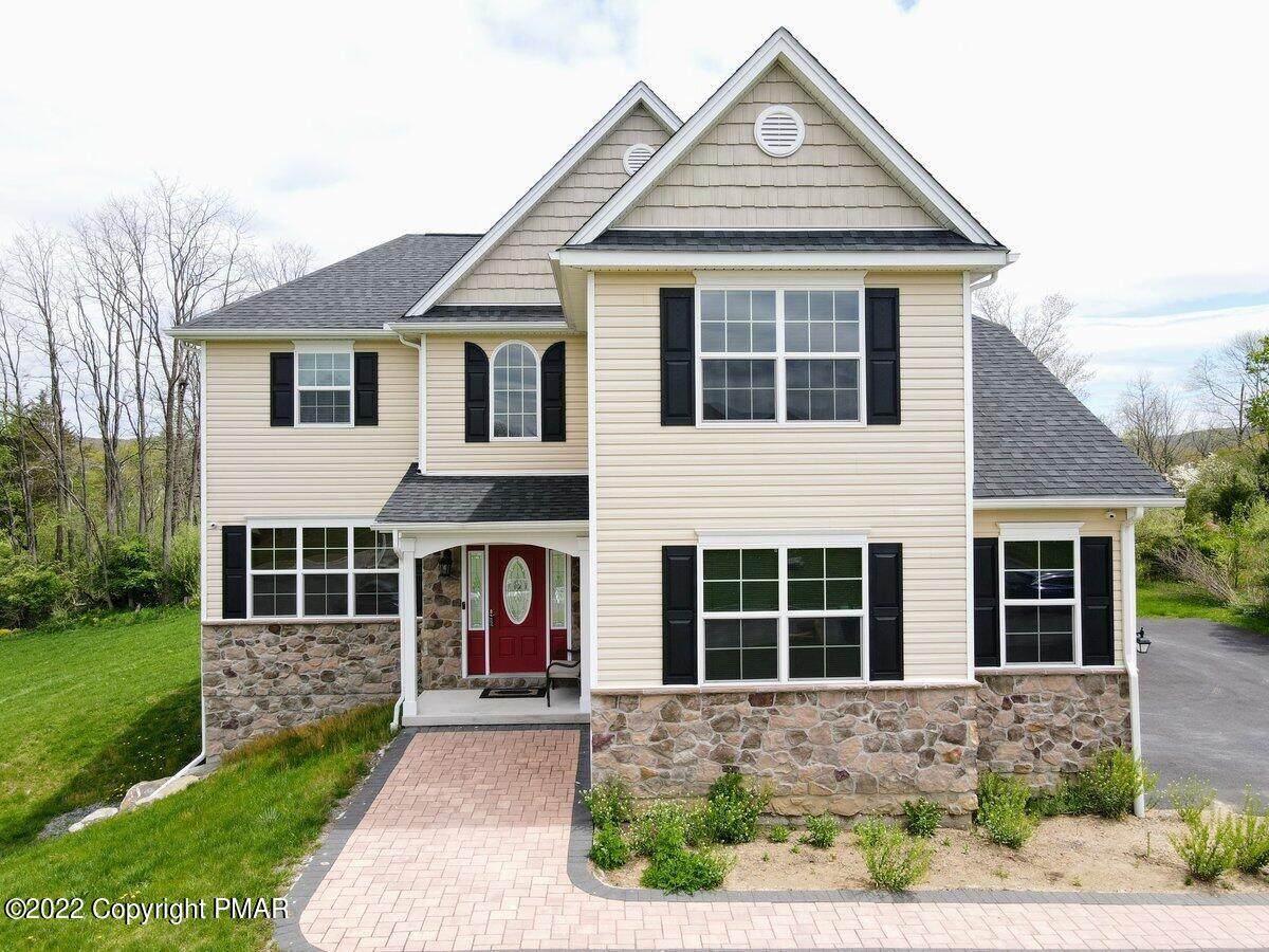 672 Stratton Dr - Photo 1