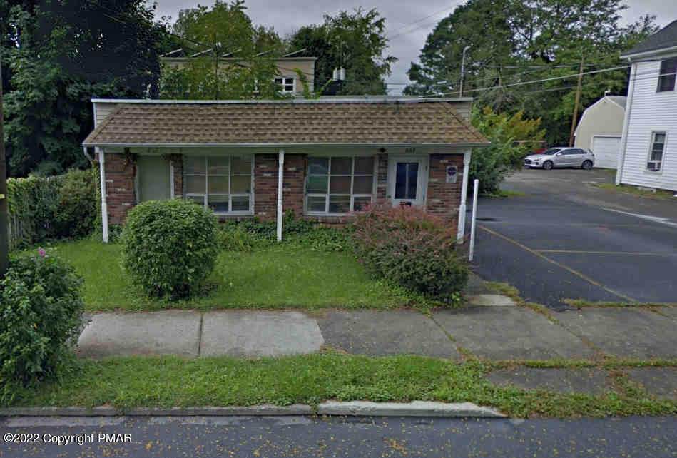 209 8Th St - Photo 1