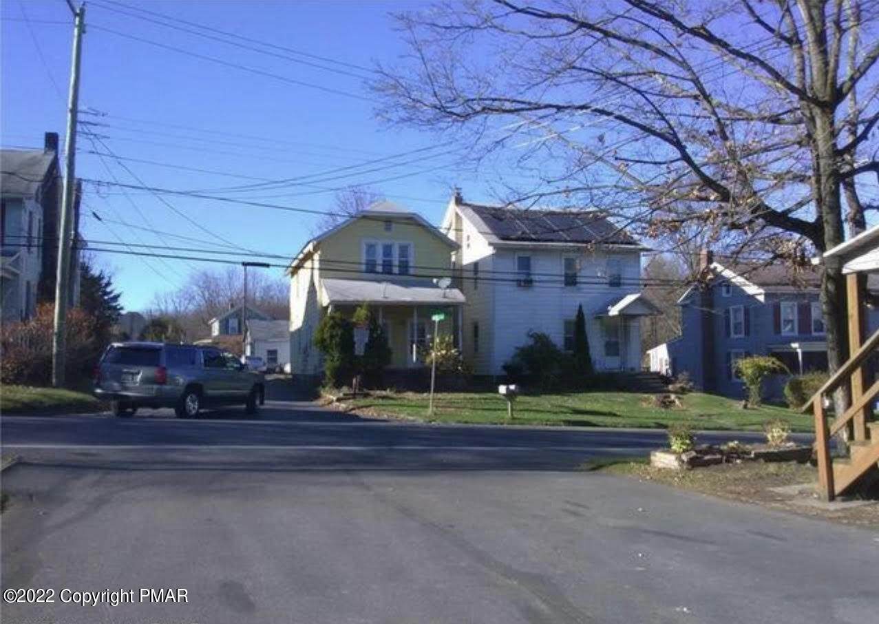 714, 718 Delaware Dr - Photo 1
